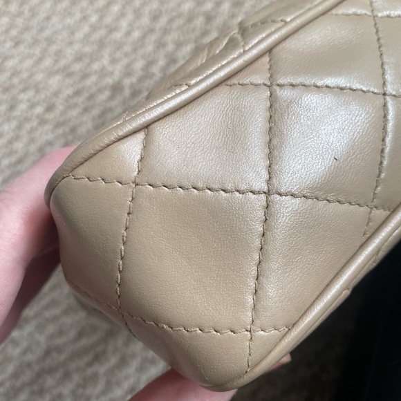 Chanel purse - Picture 9 of 9